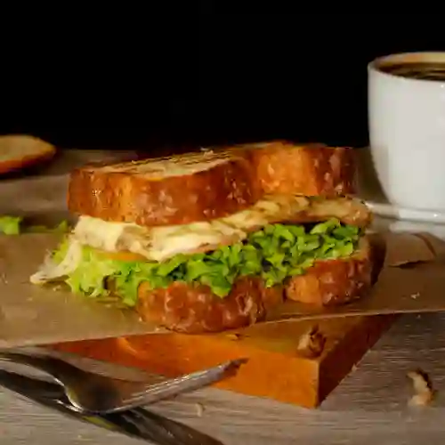 Sándwich Especial de Pollo