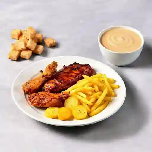 Cerca De Res / Cerca Mixta Pollo Y Res