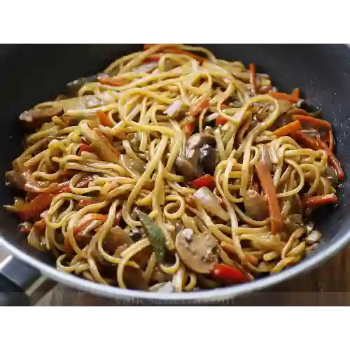 Pasta Oriental con Verduras