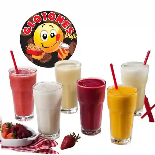 Jugos naturales en leche