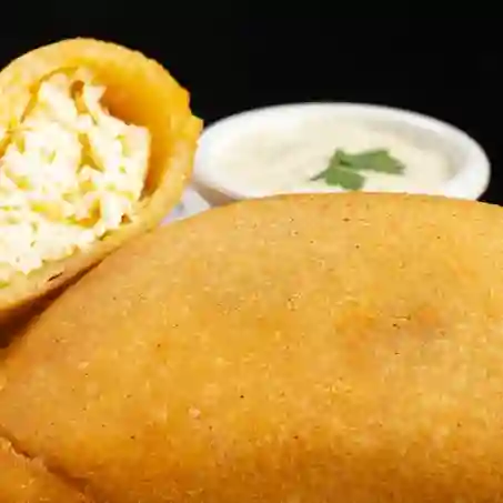 Empanada Grande de Queso