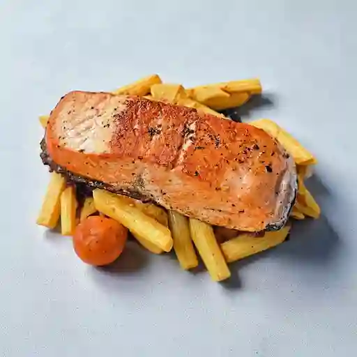 Salmón a la Puttannesca
