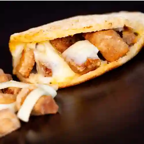 Arepa Chicharrona