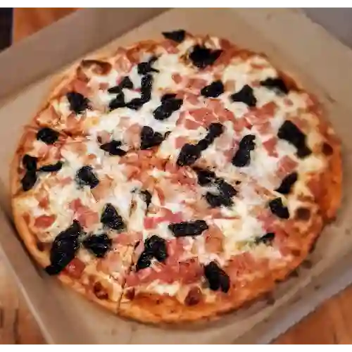 Pizza Ciruela y Tocineta - 30Cm 4 Porciones