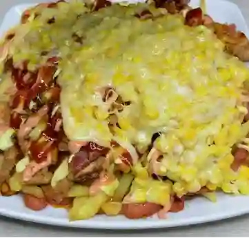 Salchipapa Super Ranchera para 4