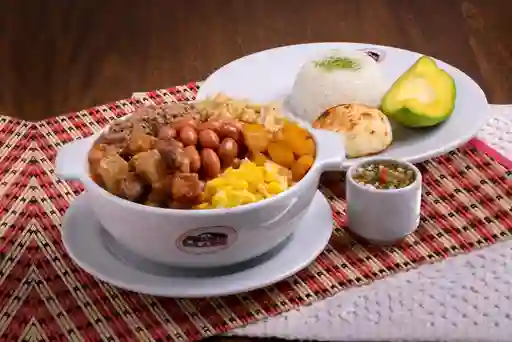 Combo 2 Cazuelas de Frijoles + Bebida