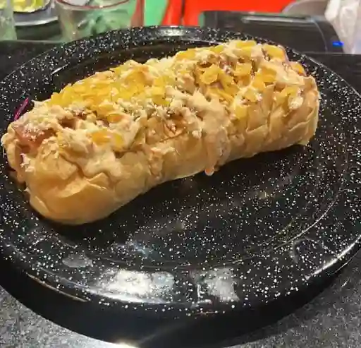 Perro Quesudo con Tocineta