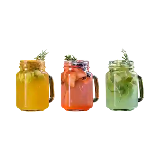 Soda Saborizada de Frutos Rojos 16 Oz.