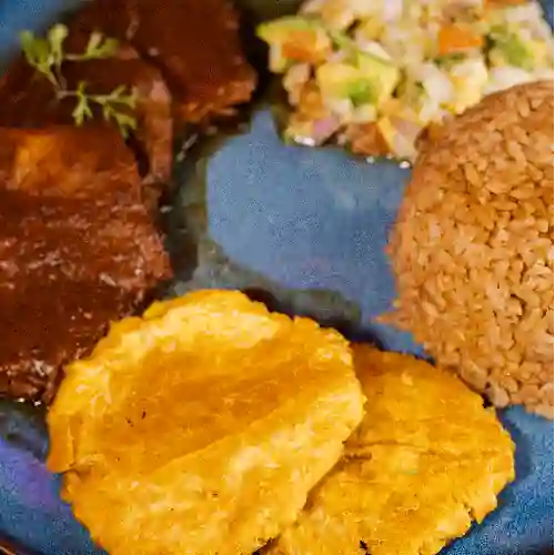 Lengua en Salsa