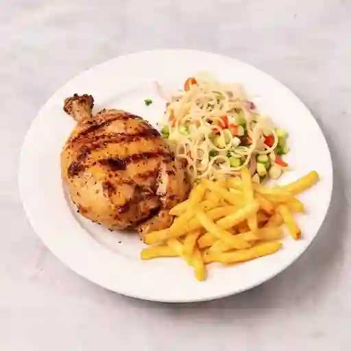 Pollo Rostizado Con Sopa De Tortillas