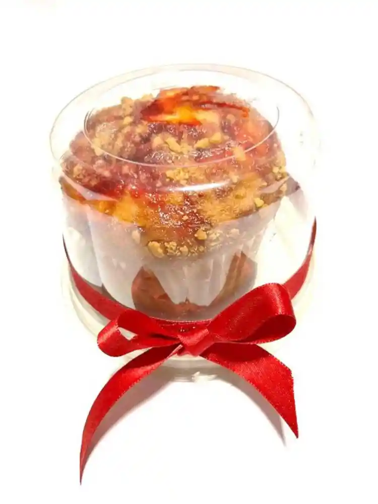 Cupcake Con Relleno de Fresa Marca Blanca