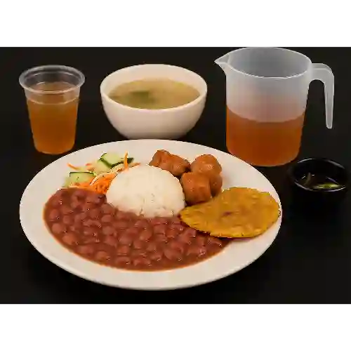 Albóndigas con Frijoles