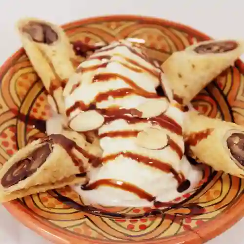 Helado con Dedos de Dátiles