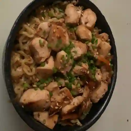 Yakisoba Pollo