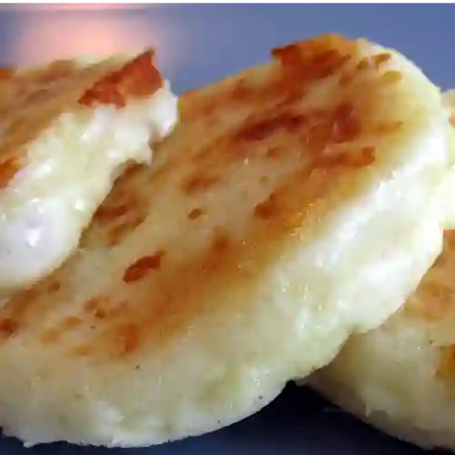 Arepa de Plancha Jamon y Queso