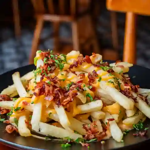 Bacon cheese fries