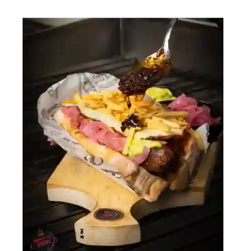 Choriperro con Tocineta Caramelizada