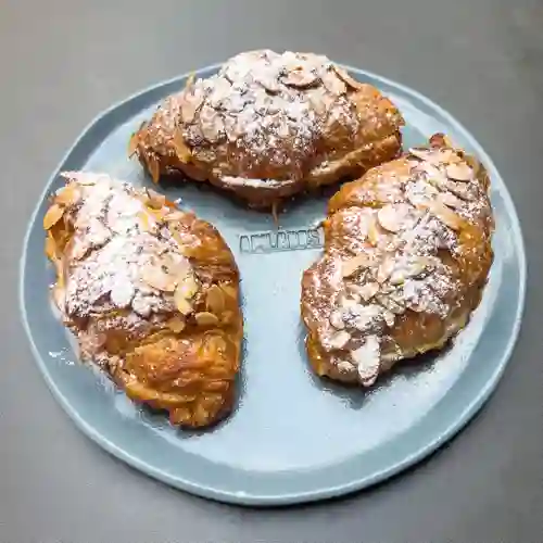 Croissant de Almendras