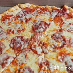Pizza Pepperoni y Piña Mediana