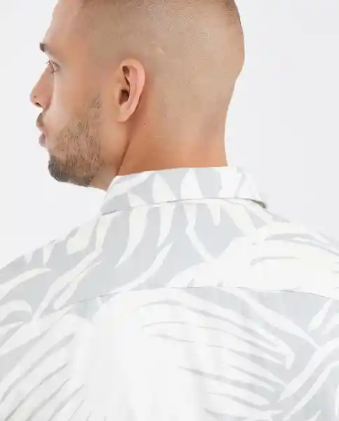 Camisa Resort Abstract Leaf Gris Puro Claro Talla L Chevignon