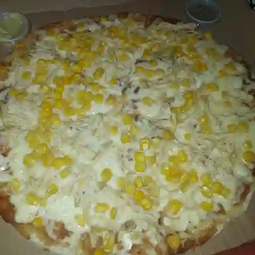 Pizza de Pollo con Maíz