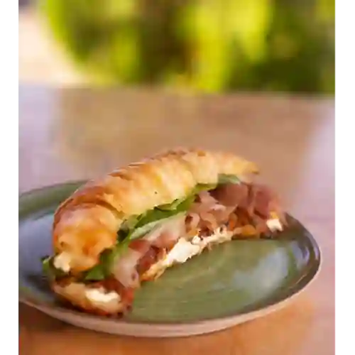 Croissant Mediterraneo