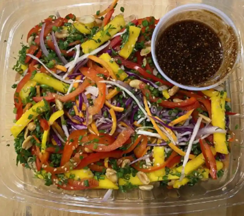 Ensalada Thai Regional