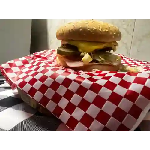 Hamburguesa Sencilla en Combo