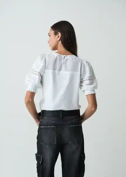 Camiseta Mujer Crudo Puro Claro Talla M 502G075 Naf Naf