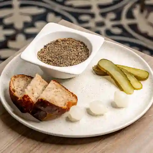 Paté a la Pimienta
