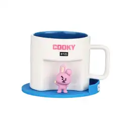 Bt21 Taza Cerámica Con Portavasos Cooky Colección 450 mL