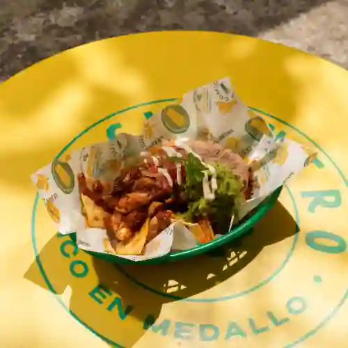 Nachos de Tinga de Pollo