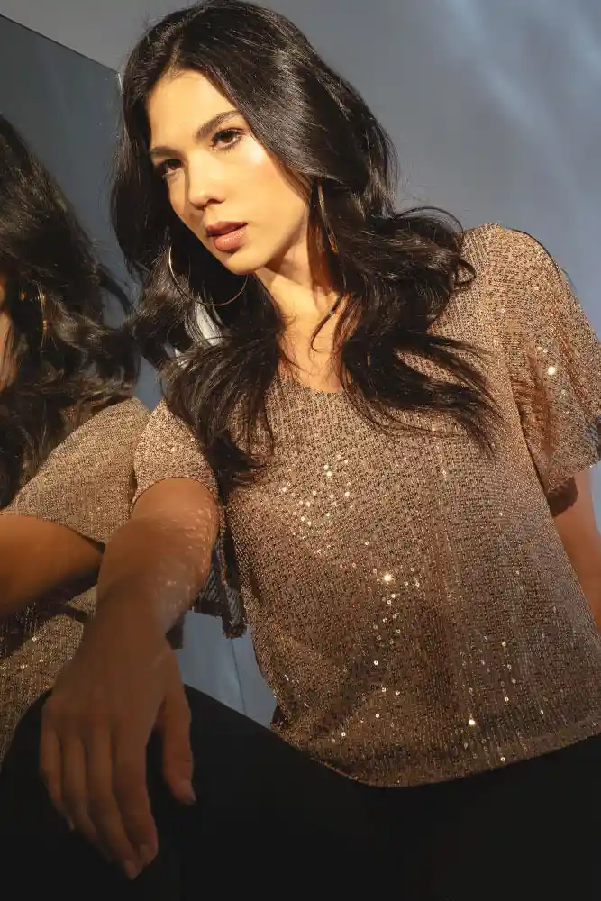 Blusa Manga Corta Brillos