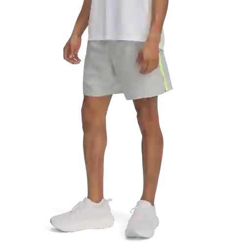 Under Armour Pantaloneta Launch 7 Hombre Verde Talla SM