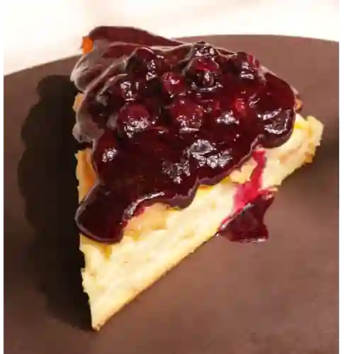 Torta de Queso con Frutos Rojos