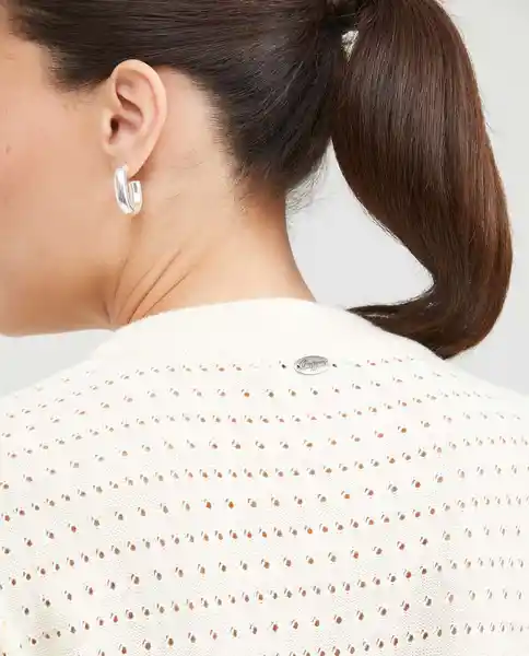 Camiseta Refined Femenino Crudo Porcelana Claro M Chevignon