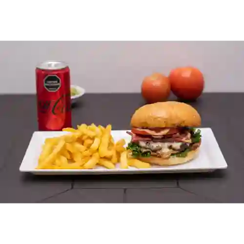 Burguerswamix Parrilla + Papitas y Coca