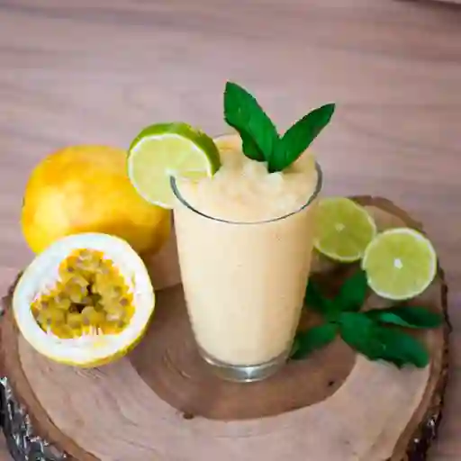 Jugos en Leche de Maracuyá 10 Onzas