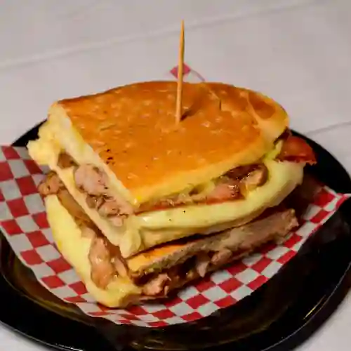 Sándwich de Cerdo
