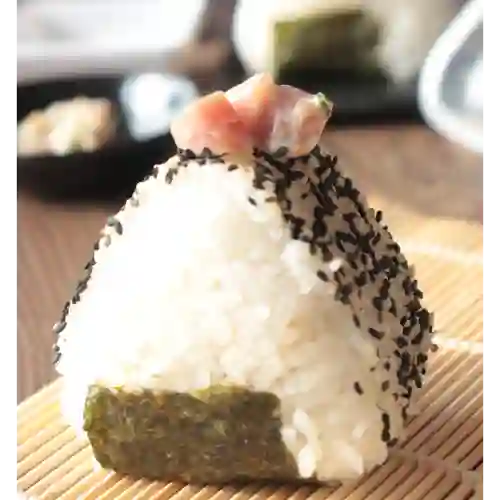 Onigiri de Pollo Teriyaki