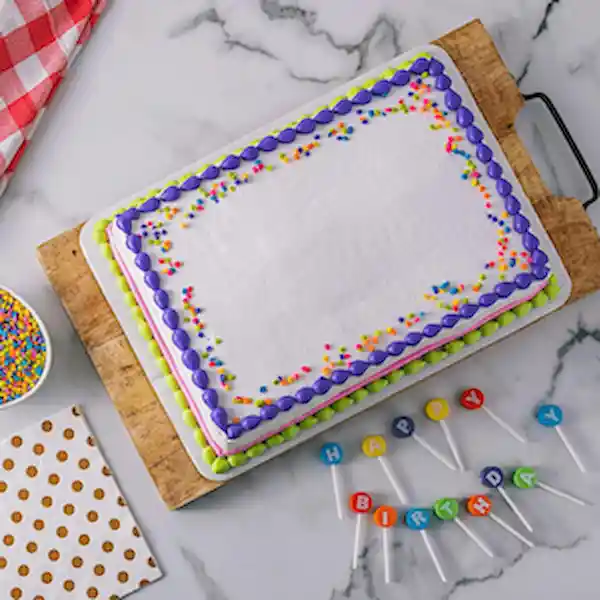 Members Selection Cake/Torta de Vainilla Mediana