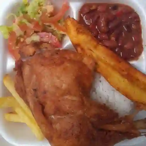 Pollo dorado (pierna pernil)