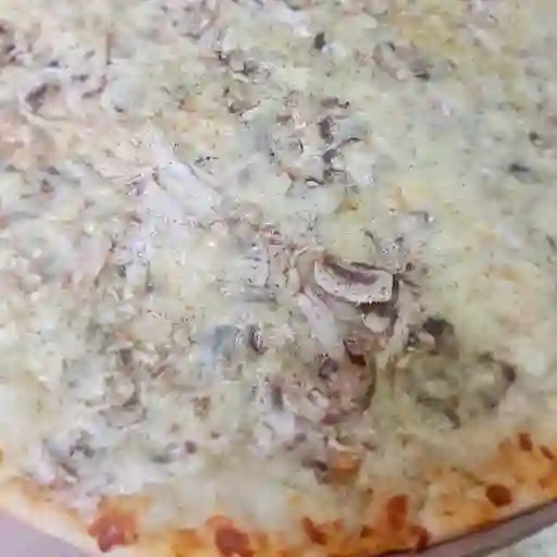 Pizza de Pollo y Champiñón Mediana