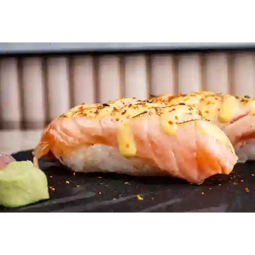 Nigiri Salmon Sellado