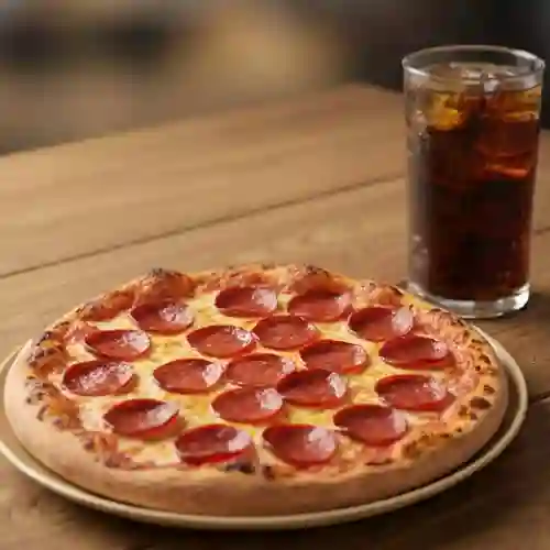 Combo pizza rosso (pepperoni) + bebida