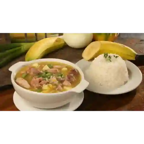 Sopa de Menudencias