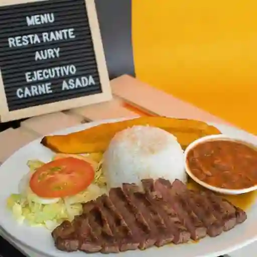 Ejecutivo con carne asada