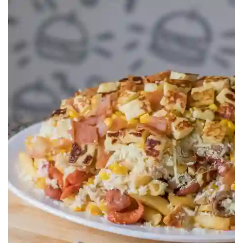 Salchipapa Pa los Tres