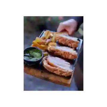 Almuerzo con Panceta Al Barril