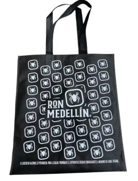 Ron Medellín Bolsa Negra